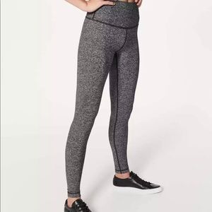 Lululemon NWOT Size 6 Wunder Under Yoga Pants High-Rise 28’